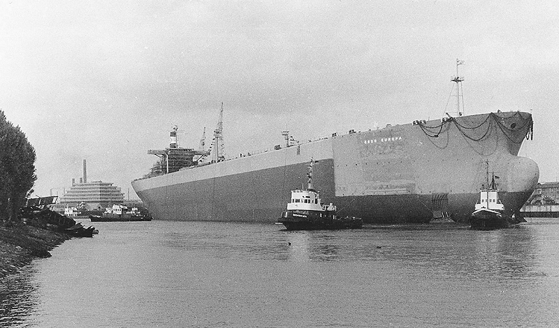 TS Esso Europa